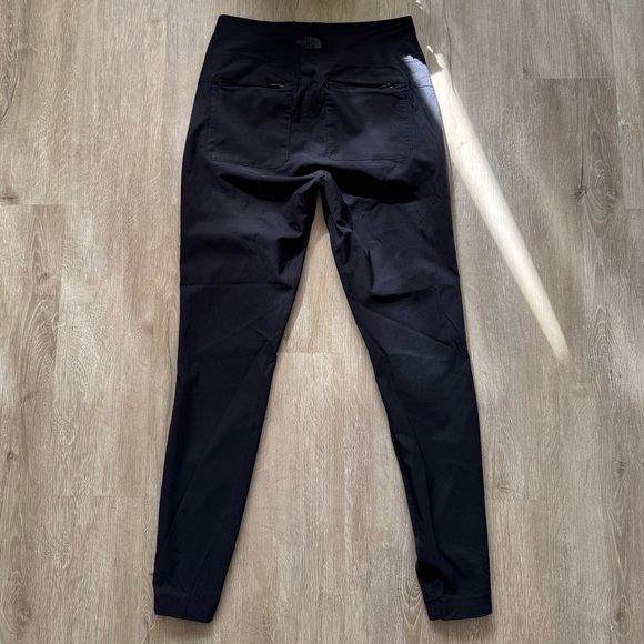 The North Face Women's Size M Black Joggers - Picture 5 of 7